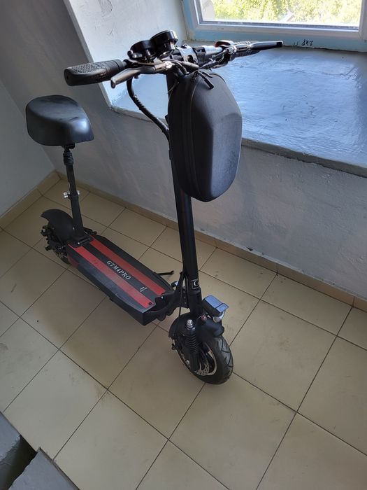 Продам электро самокат