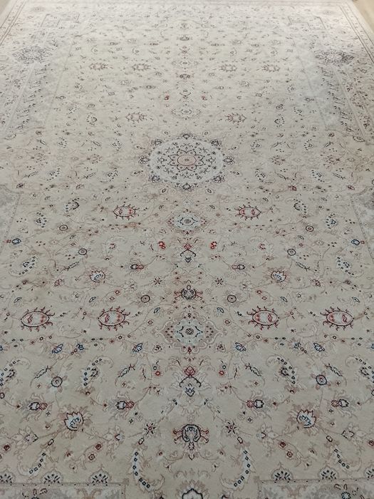 Ковёр домашний в гостиную