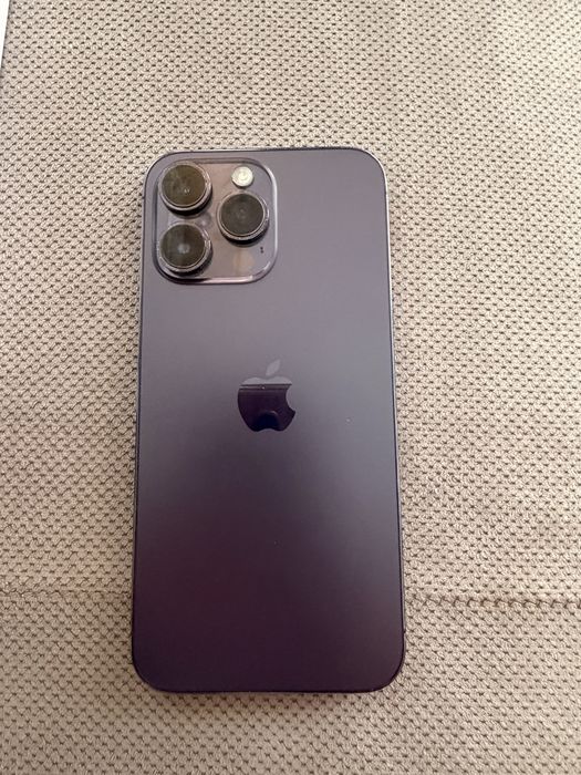 Продавам iphone 14 pro max
