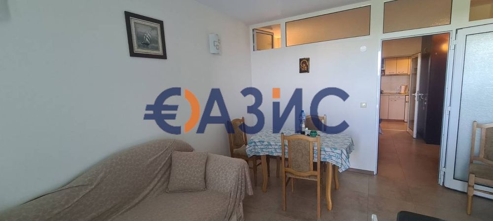 Продава се Тристаен апартамент в Черноморец - 100 кв.м за 1000 €/кв.м - Снимка #1