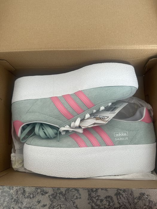 Кроссовки Adidas