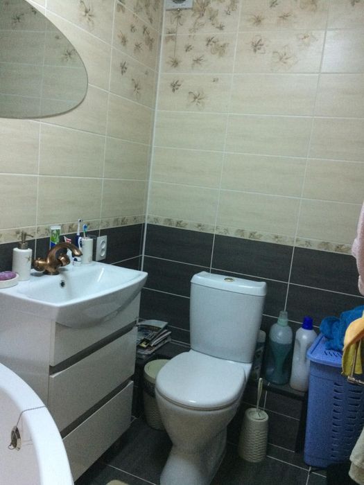 Продаю 2-комн квартиру