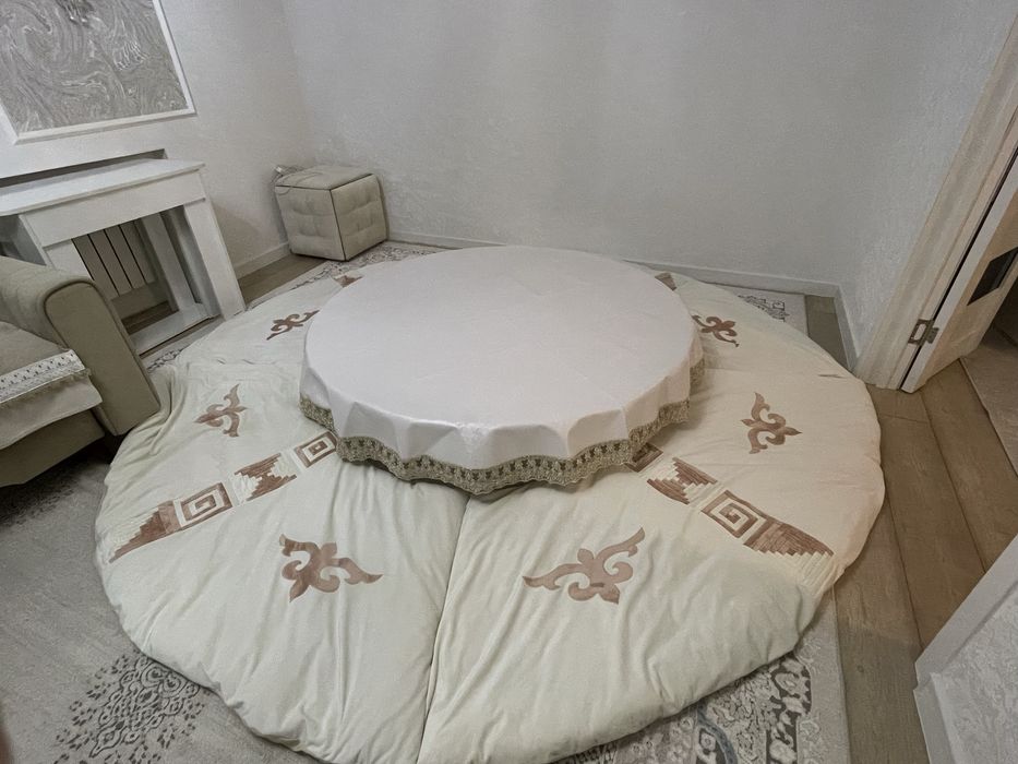 Продается круглый корпе