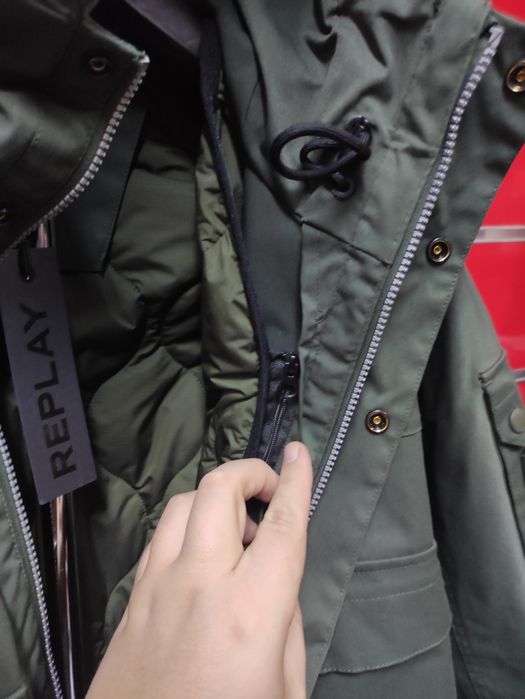 Оригинално яке Replay L къса парка водоустойчиво зелено