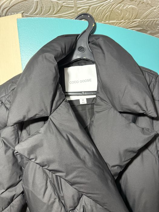 Продам пуховик новый!