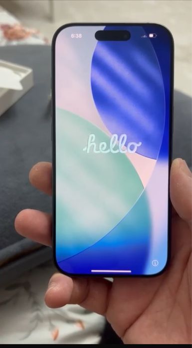 Айфон 17 черный всего 3 месяца