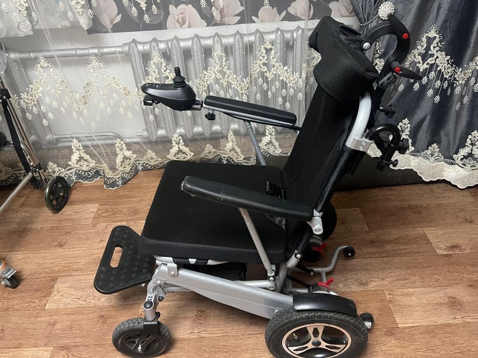 Продаётся инвалидная коляска