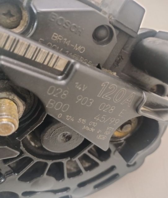 Alternator  120A 028903028e Volkswagen VW Sharan prima generatie (fac