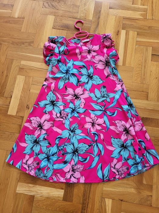 Дамска цветна рокля