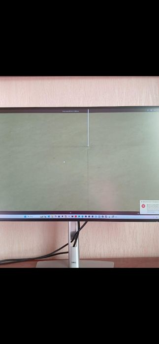 Монитор DELL в отличном состоянии