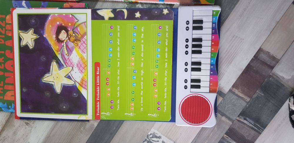 Carti copii cartonate engleza