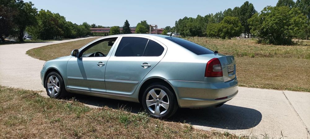 Vând/Schimb Skoda Octavia II Facelift 2.0 TDI DSG – 140 CP – Navigație – Îngrijită
