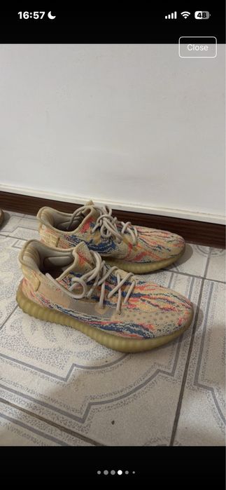 Yeezy 350 mx oat marime 42 used vand/schimb off pe nr de tel/msj