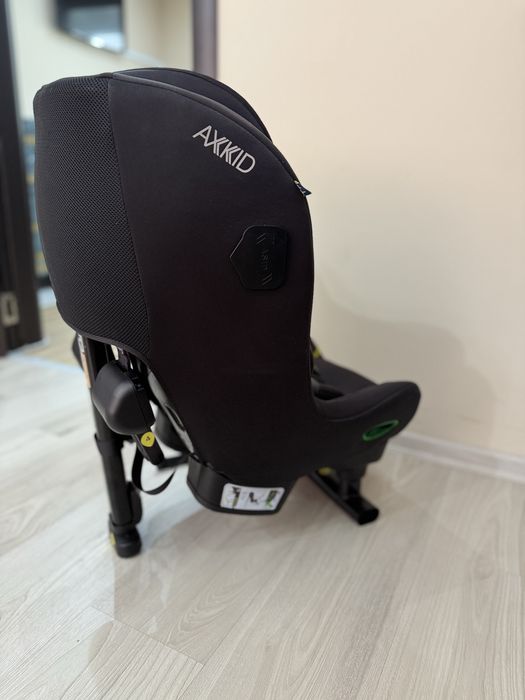 Столче за кола Axkid Minikid 4