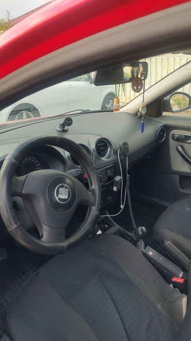 SEAT Cordoba 2004 — imagine 4