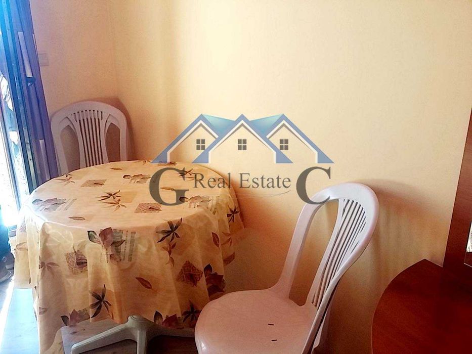 Дава се под наем  в к.к. Св.Св. Константин и Елена - 30 кв.м за 255 € - Снимка #2