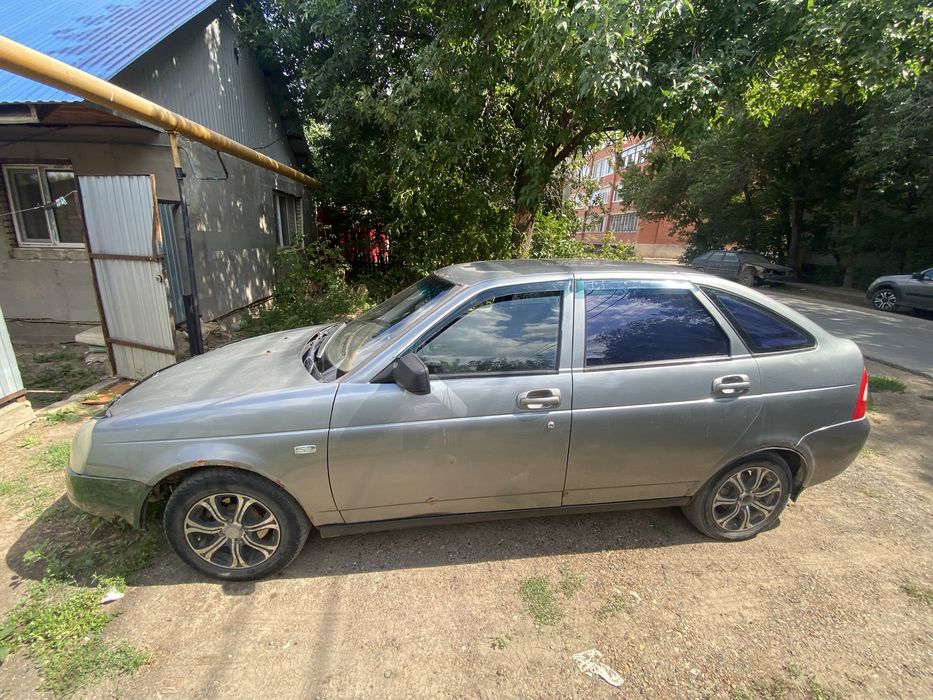 Продам срочно машину. Торг имеется.