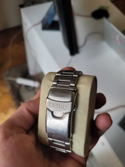 Ceas Seiko 5 Sports Automatic7S36-04N0 ,mecanism 4R36, argintiu, negru