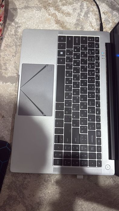 ноутбук новый neyro