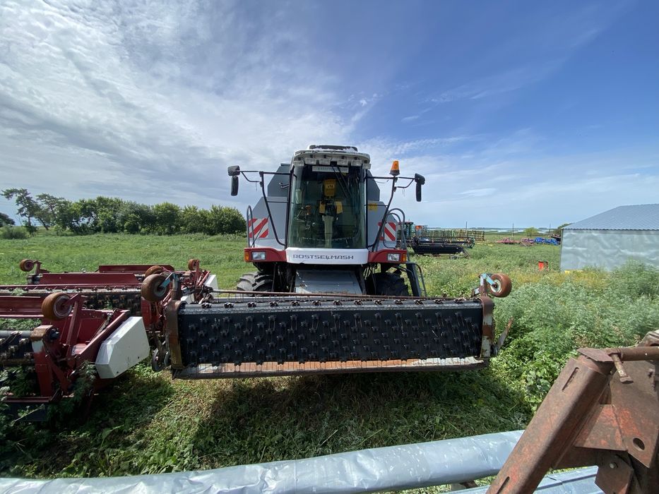 Продам з/у комбайн Вектор 410