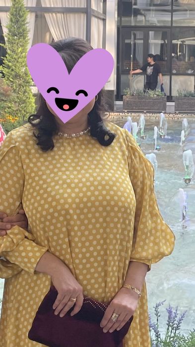 Жёлтое платье от Gizia