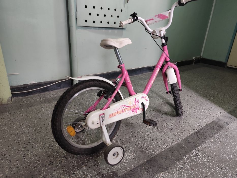 Детско розово колело