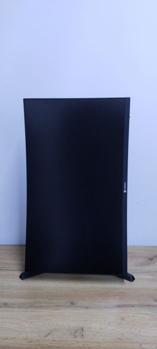 Monitor 27 180hz Cruved Kranshteynli