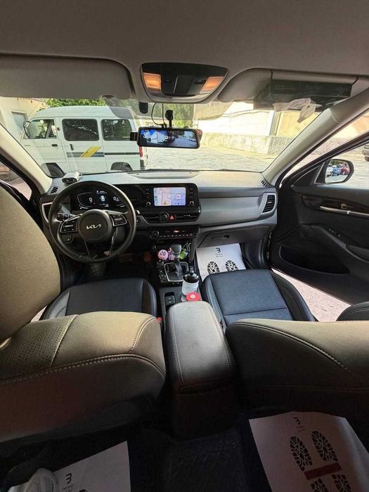 Продаётся авто KIA Seltos 2024 год