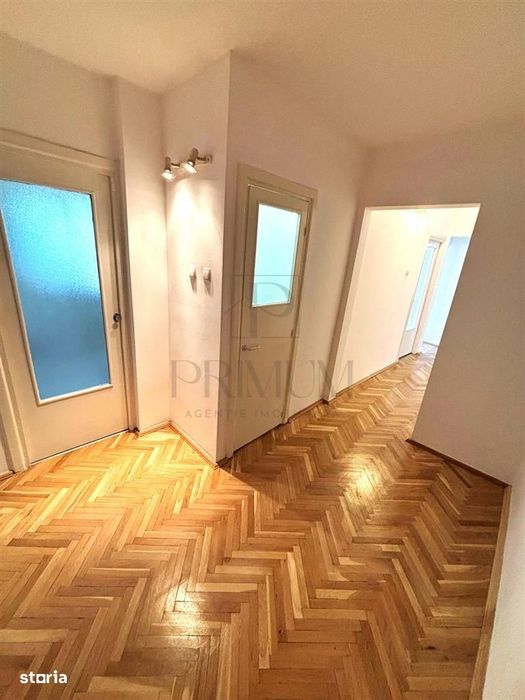 Baba Dochia - 3 Cam - Etj.1 - 2 Bai - Garaj - 3 Boxe - Anvelopat - Cen