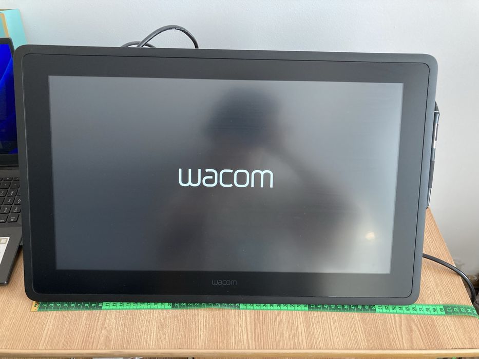 Vand Wacom Cintiq 22