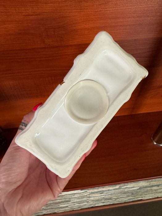 Порцеланова касичка