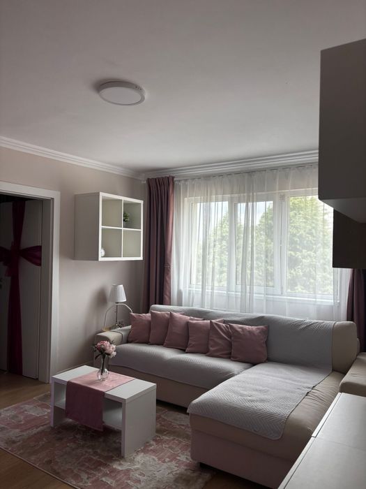 Apartament de închiriat