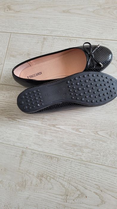 Танкетки без каблука