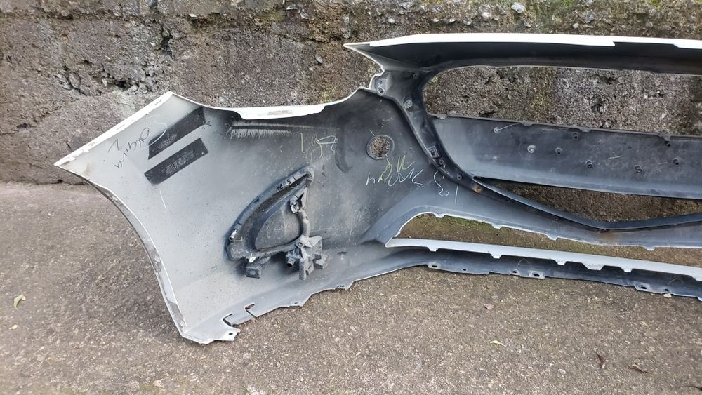 Предна броня Мазда 2, 2011-2019г. predna bronq Mazda 2, 2011-2019g.