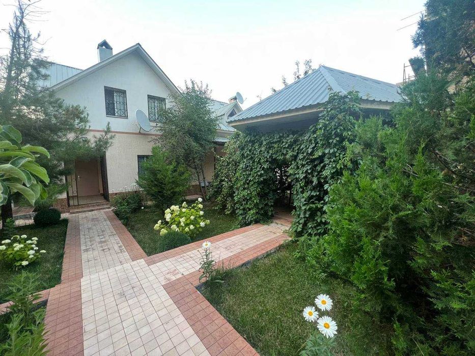 Продается дача на Чарваке