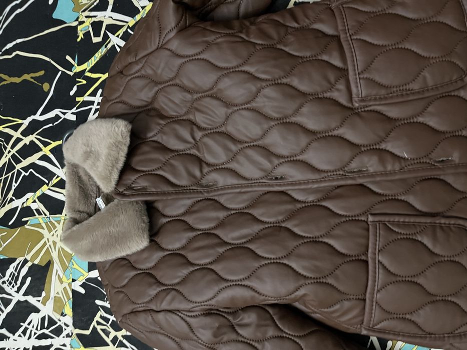 куртка коричневая