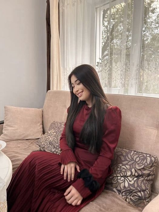 Продается платье размер 42-44