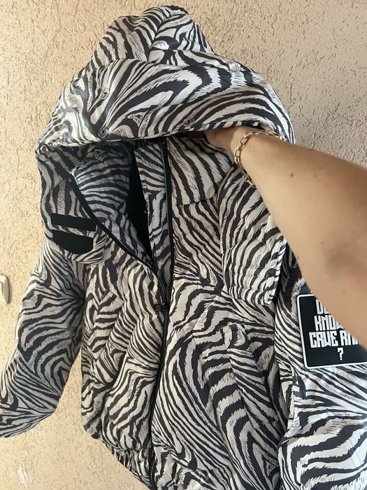 Зимно яке с гъши пух и яка от лисица