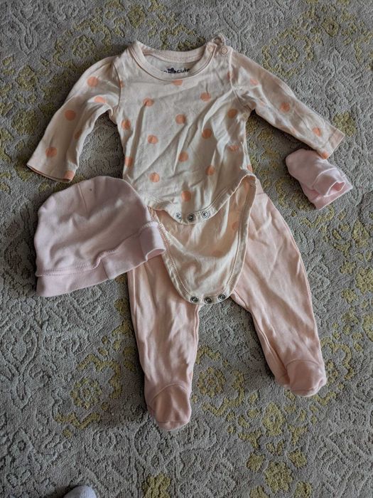 Бебешки дрешки за новородено дете, 22 броя