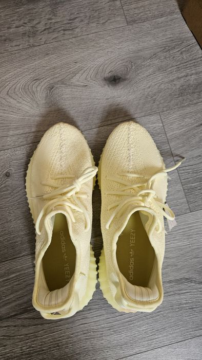 Yeezy Boost 350 V2