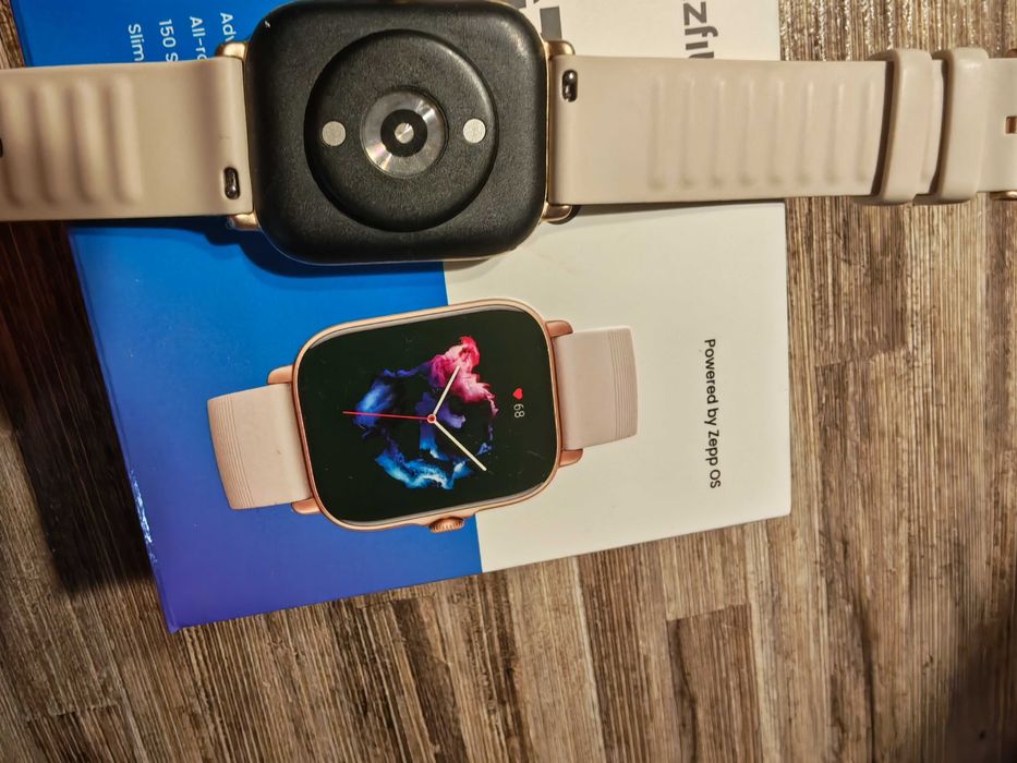 Смарт часовник AMAZFIT GTS 3
