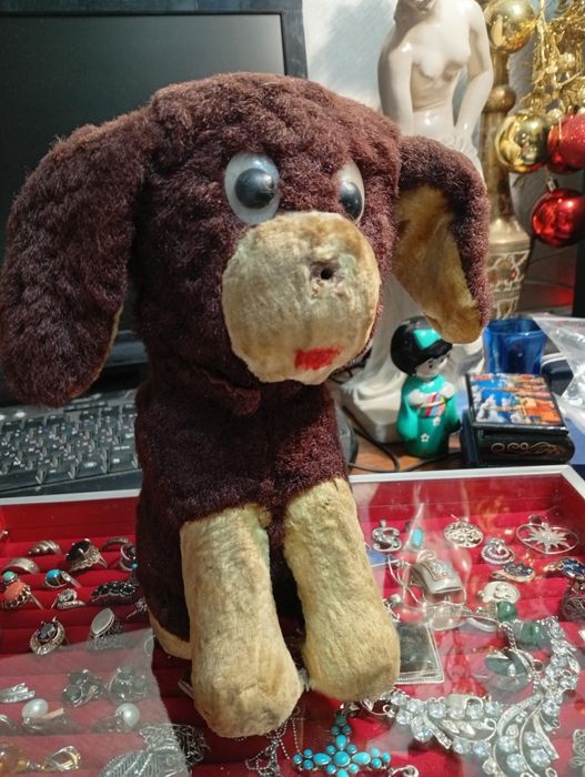 Старинная плюшевая игрушка