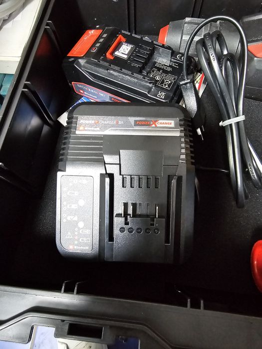 Rotopercutanta Einhell Amanet Canta