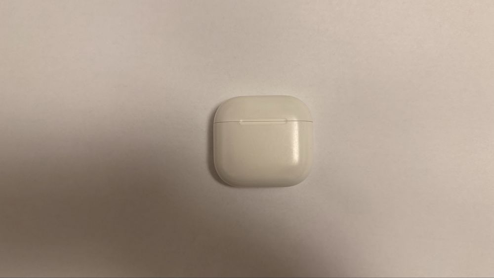 vand airpods 4 fara anc