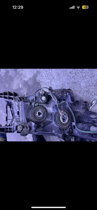 Продам фару от прадо