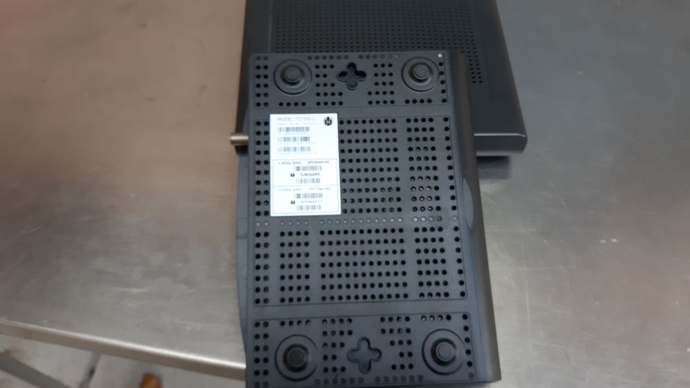 Modem router wireless tcp 7200 UPC
