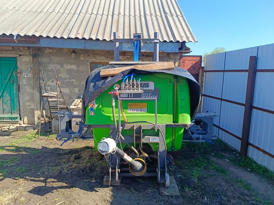 Продам ,МТЗ 80,телеги