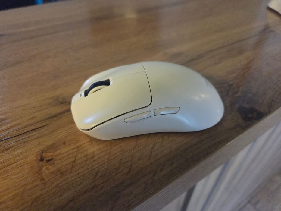 Продам игровую мыш