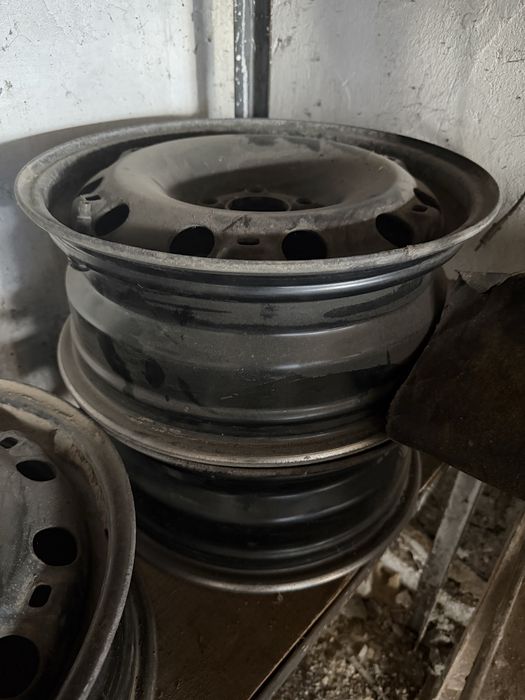 Продам диски Поло