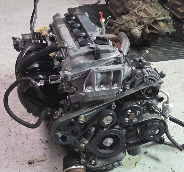 Двигатель Toyota 2AZ